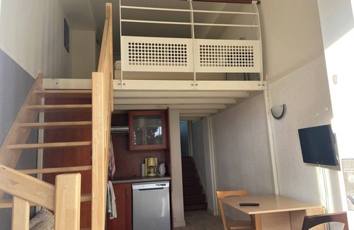 Loire-Atlantique Apartment | Duplex Avec Jardin et Piscine Face a l Ocearium au Bord de la Plage