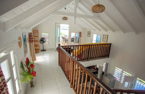 Rifflet Apartment | Duplex Avec vue Panoramique sur la Baie de Grande Anse Avec un Accès Directe mer