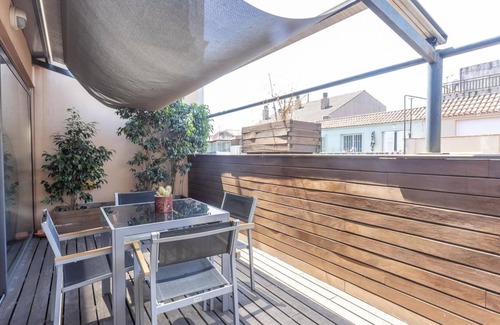 Sant Gervasi – la Bonanova Apartment | Duplex Bonanova 3 rooms 8 pax with Terrace- Free Wifi
