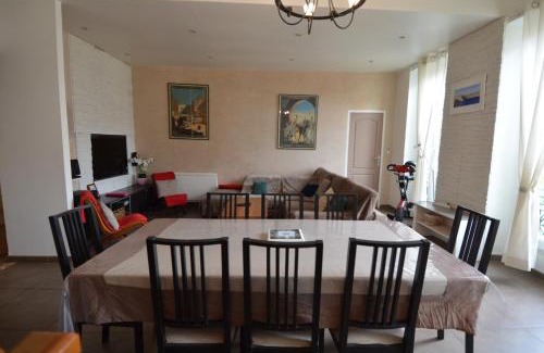 Liberation Apartment | DUPLEX BORRIGLIONE - Spacieux appartement pour 6 personnes au pied du tram