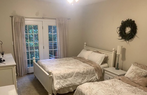 Crescent Hill House | Duplex Brownsboro Nest ( 2 units )
