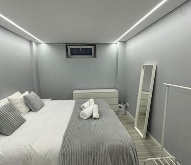 Odivelas Apartment | Duplex com jacuzzi em Olival Basto