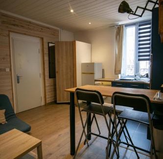 Vaise Apartment | Duplex cosy-Wifi-Parking-Netflix-Lyon 9