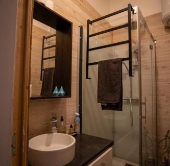 Vaise Apartment | Duplex cosy-Wifi-Parking-Netflix-Lyon 9