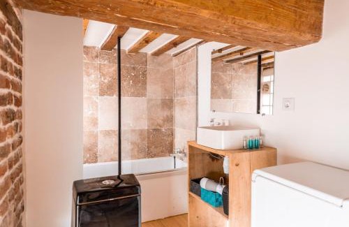 Old Lille Apartment | Duplex d'architecte avec 3 chambres