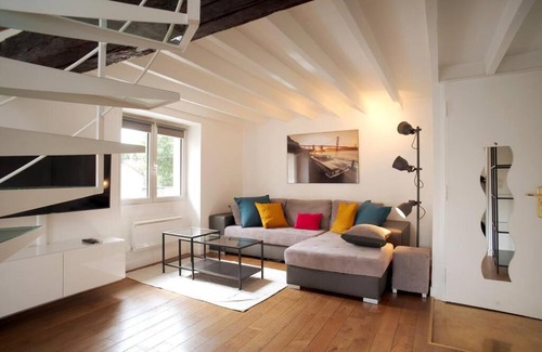 Saint-Germain-en-Laye Apartment | Duplex de charme avec terrasse aux portes de Paris