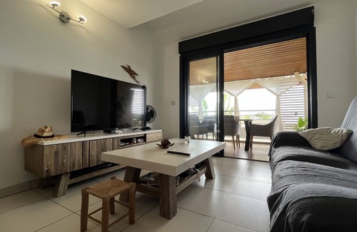 La Saline Les Bains Apartment | Duplex du clos, T4 dans résid avec piscine