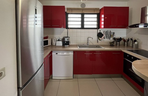 La Saline Les Bains Apartment | Duplex du clos, T4 dans résid avec piscine