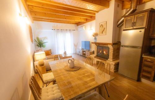 Arroyo Frio Apartment | Duplex El Refugio de La Bolera