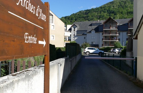 Saint-Lary-Soulan Apartment | Duplex for 6 people, 300 m from cable cars, St Lary center, terrace.