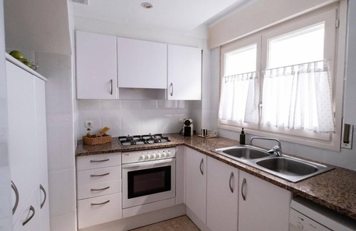 Barri Vell Apartment | Duplex Home & Bike - Holiday Apartment Rental Girona | Bravissimo