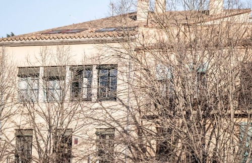 Barri Vell Apartment | Duplex Home & Bike - Holiday Apartment Rental Girona | Bravissimo