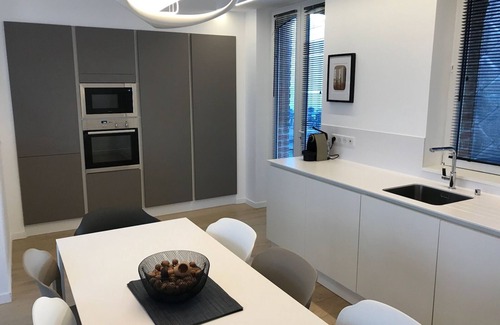 Le Touquet-Paris-Plage Apartment | DUPLEX IN BEAUTIFUL TOUQUETTOISE, PROX. SHOPS & ST. JEAN STREET, 150M SEA FRONT