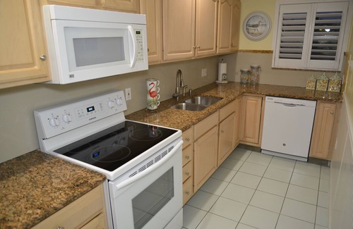 Marathon House | DUPLEX IN DUCK KEY Grand 3/2 W/90' Private Dock, Trailer Storage included