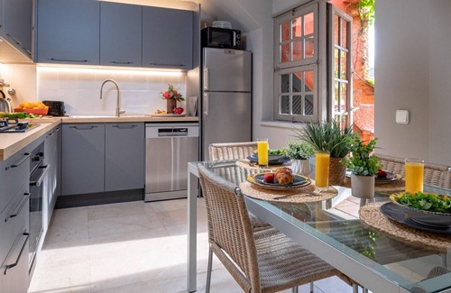 Palamos Apartment | Duplex in Old Town Palamós: 300m from Beach, Terrace & Chill-out Zone