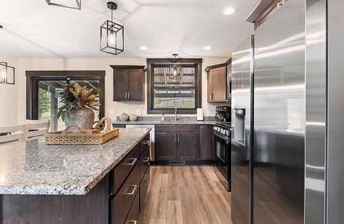 Lead House | Duplex in popular development, outdoor pool access, paved roads, lots of parking