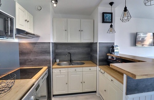 Deauville City Centre Apartment | Duplex just steps from the city center featuring a balcony and panoramic views