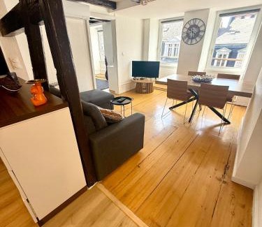 Historic Center Apartment | Duplex Le Léonor