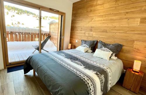 Notre-Dame-de-Bellecombe Apartment | Duplex neuf au pied des pistes avec WiFi et parking privé - FR-1-505-203