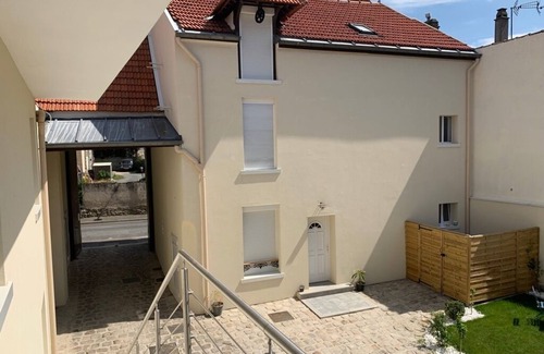 Le Pin Apartment | DUPLEX T3 R + 1 APARTMENT, 6 BEDS IN PEACE