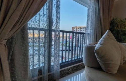 The 5th Settlement Apartment | Duplex w/Pool View Near AUC