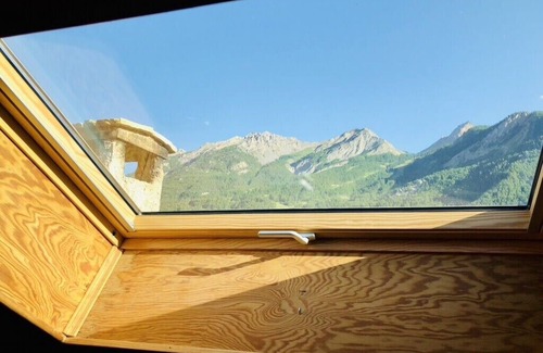Monetier-les-Bains Apartment | Duplex with nice view on the glacier of Monêtier