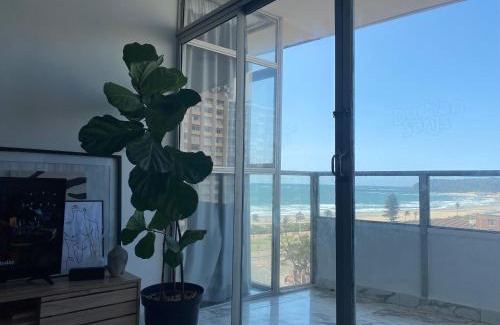 South Beach Apartment | Durban Beach Views at 10 South