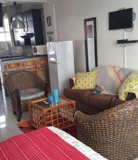 South Beach Apartment | Durban Beachfront Deluxe OceanSeaside Self Catering Apartments