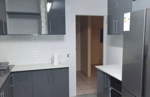 Bluff House | Durban selfcatering home - 6 Guestsn