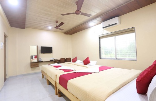 Akshi Hotel | Durva Palace