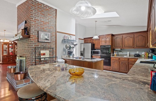 Jasper House | Duskin Point Retreat