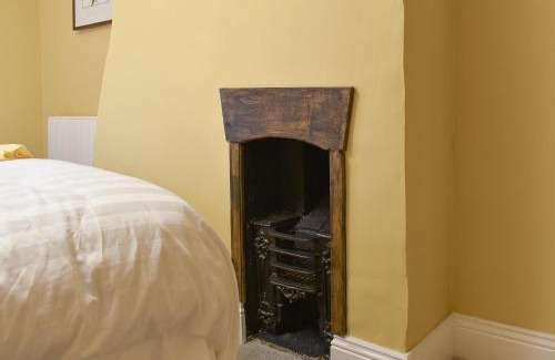 Ashbourne House | Dusty House