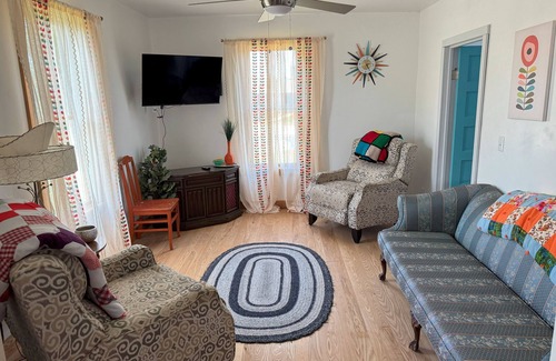 Strasburg House | Dutch House