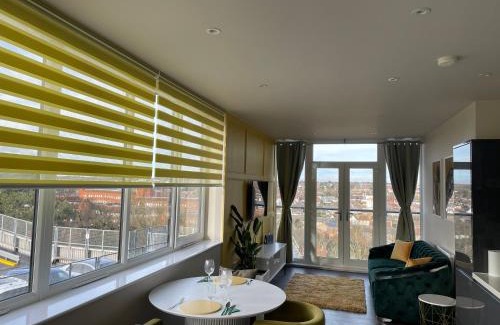 Colchester Apartment | Dutch Quarter