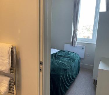 Colchester Apartment | Dutch Quarter