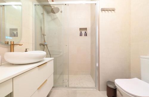 Uniao de Freguesias do Centro Apartment | dvnest - Premium 1BR Apartment Designed for Remote Work