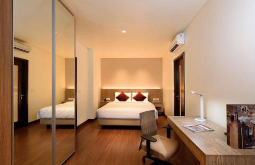 Gandaria-selatan Hotel | Dwijaya House of Pakubuwono