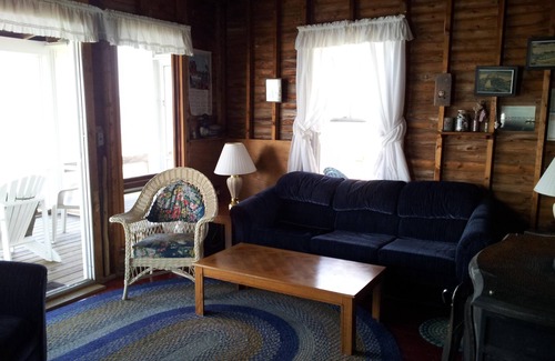 Owls Head Cottage | Dynamite Beach Cottage