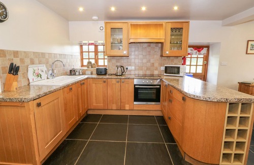Tywyn Cottage | DYSYNNI, pet friendly, character holiday cottage in Tywyn