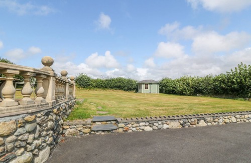 Tywyn Cottage | DYSYNNI, pet friendly, character holiday cottage in Tywyn