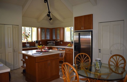 Princeville House | E Komo Mai at Princeville Pool House!