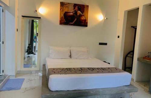 Dickwella Bed & Breakfast | E Seven House