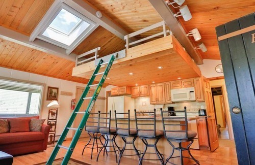Glenwood Springs Condo | E9: Spacious and close to the action. Just steps away from the slopes, the outdoor grill, hot tub, and recreation room!