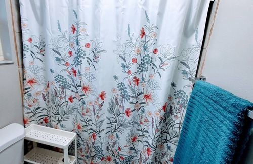 East Ybor House | E9th - Studio with kitchenette