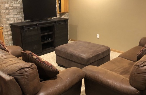 Neenah House | EAA Airventure family rental