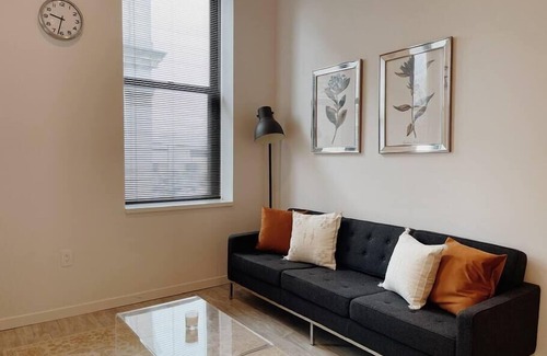 Oshkosh Apartment | EAA Available - 1 BR Studio in Downtown Oshkosh