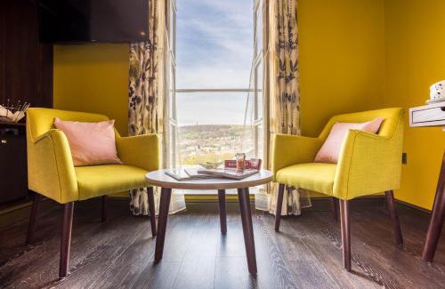 Stubbins Hotel | Eagle and Child, Ramsbottom