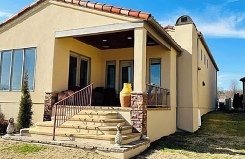 Afton House | Eagle Beach- Waterfront, Large Beach, Next to Marina, <1 mile to golf