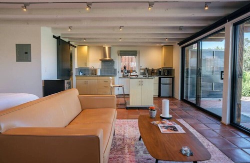 West Sedona House | Eagle Dancer, Garden Studio. Luxury Retreat w/Spa