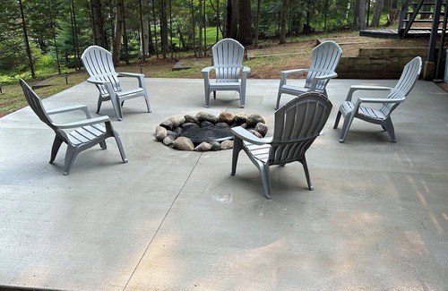 Eagle River House | Eagle River Home on Chain of Lakes, Private and Close to Restaurants/Night Life